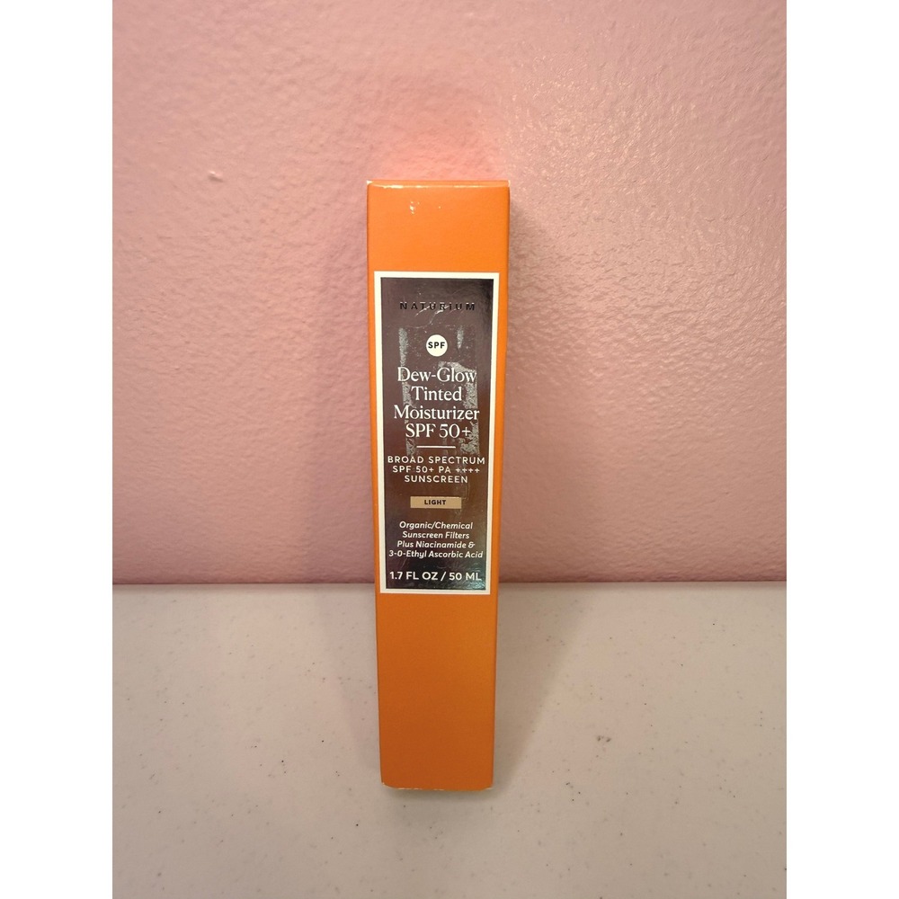 Naturium Dew-Glow Tinted Moisturizer SPF 50 Sunscreen Light 1.7oz New Exp 04/27